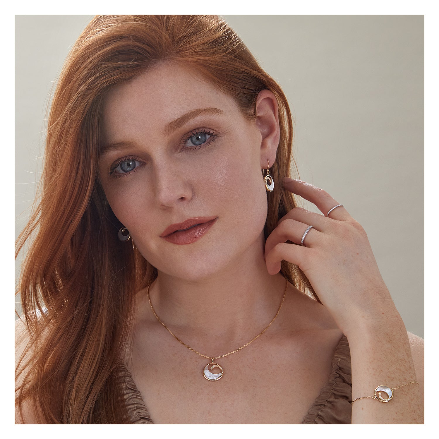 Mother of Pearl & Cubic Zirconia Wave Necklace - Rose Gold Plated Silver